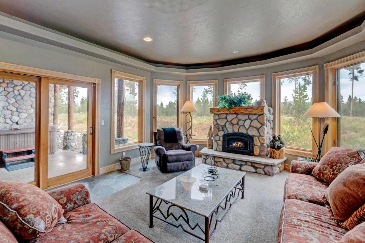 Luxury Home On Golf Course With Hot Tub & Incredible Views - 500 Dollars Of Free Activities & Equipment Rentals Daily Tabernash Exterior photo