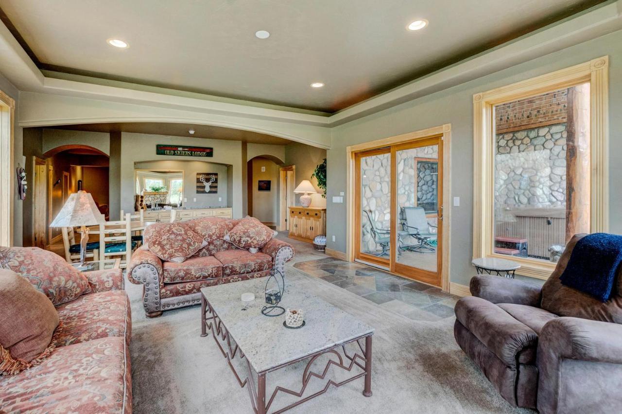 Luxury Home On Golf Course With Hot Tub & Incredible Views - 500 Dollars Of Free Activities & Equipment Rentals Daily Tabernash Exterior photo