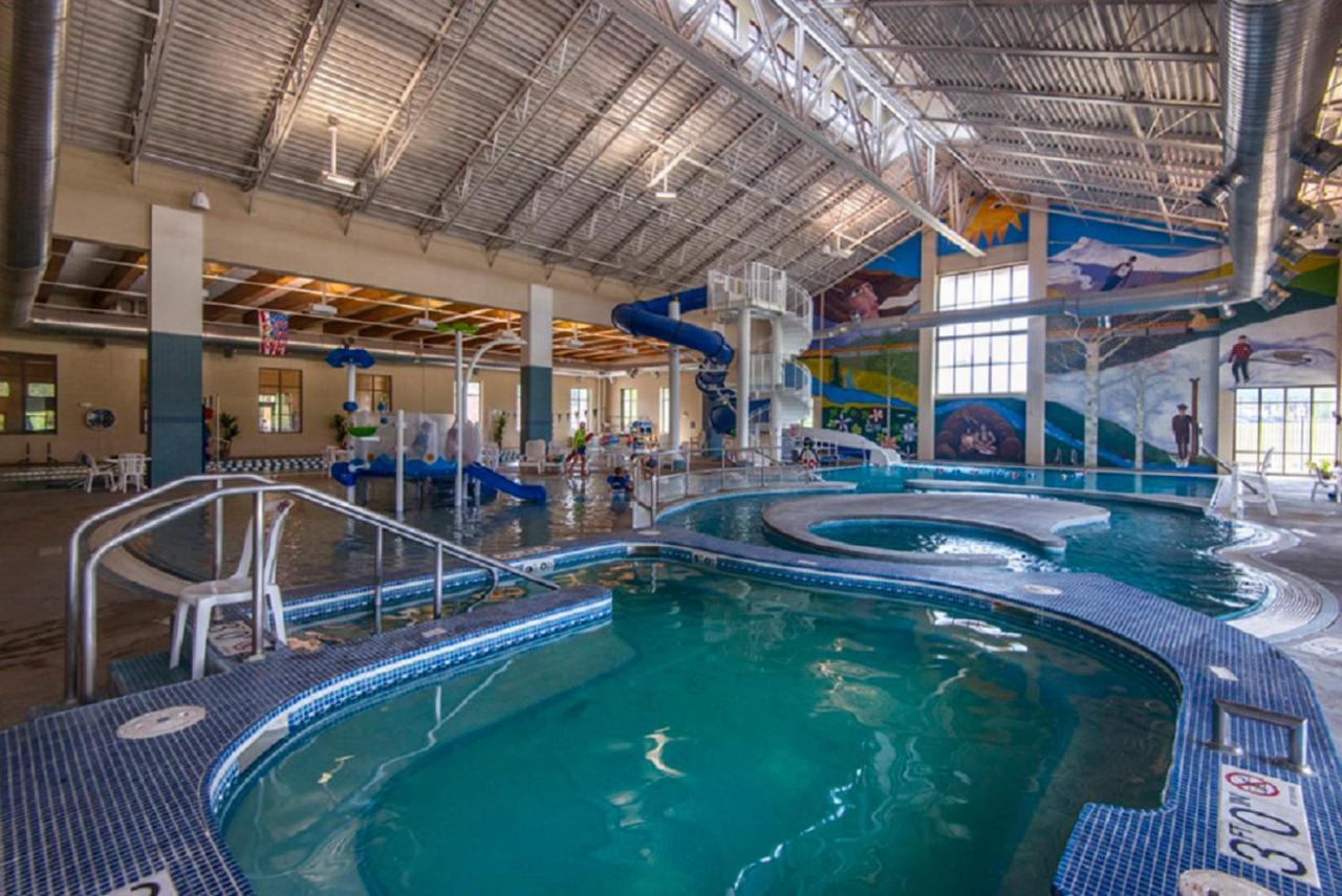 Luxury Home On Golf Course With Hot Tub & Incredible Views - 500 Dollars Of Free Activities & Equipment Rentals Daily Tabernash Exterior photo